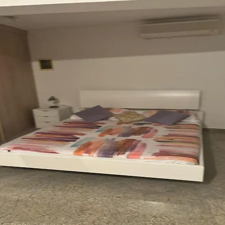 Analena - One Bedroom 1